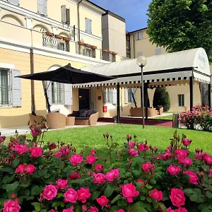 4* Hotel Rechigi Park